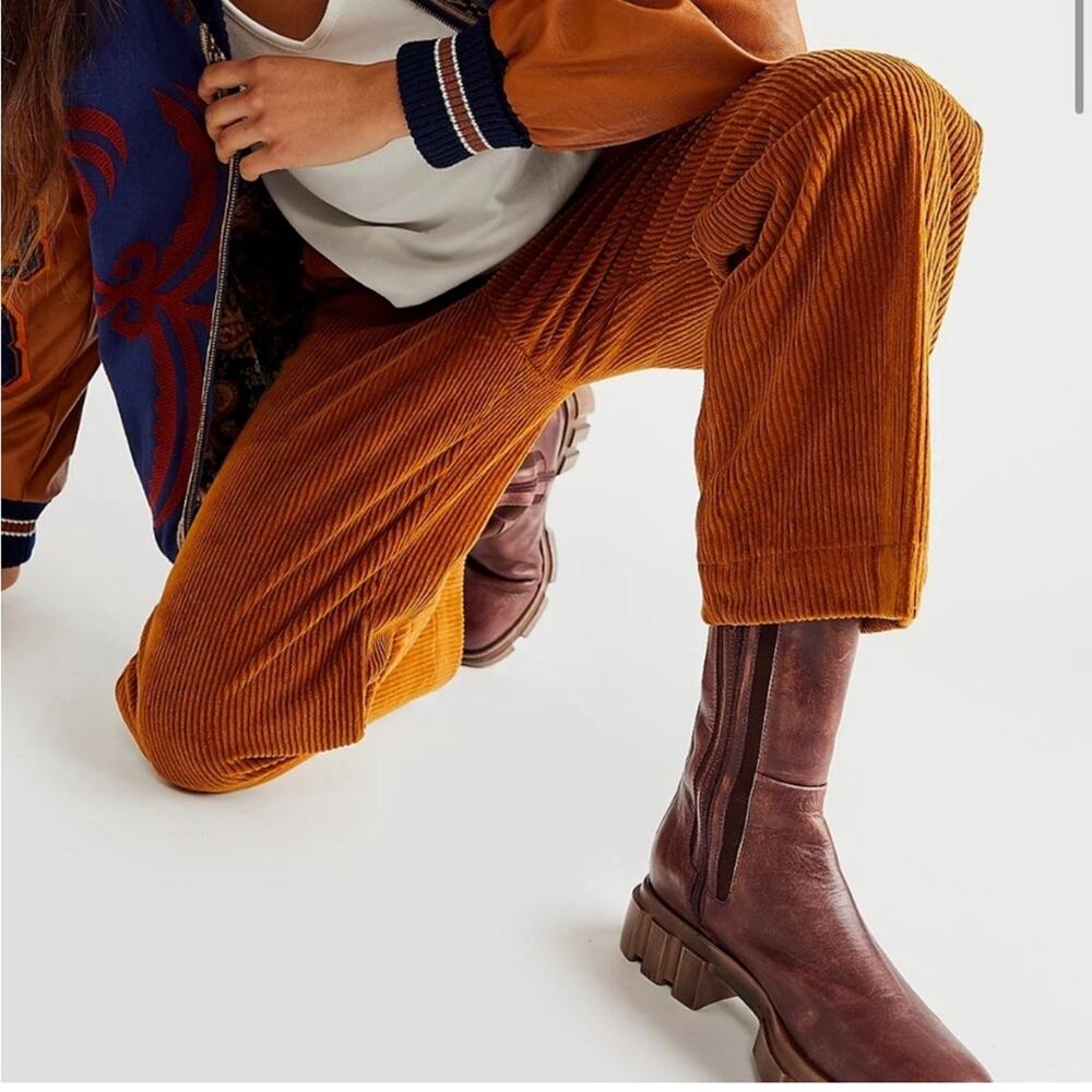 Ciao Lucia Orange Corduroy Pants - Picture 4 of 15